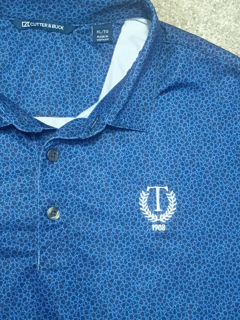Cutter & Buck 3 Button Polo Size XL Man Man